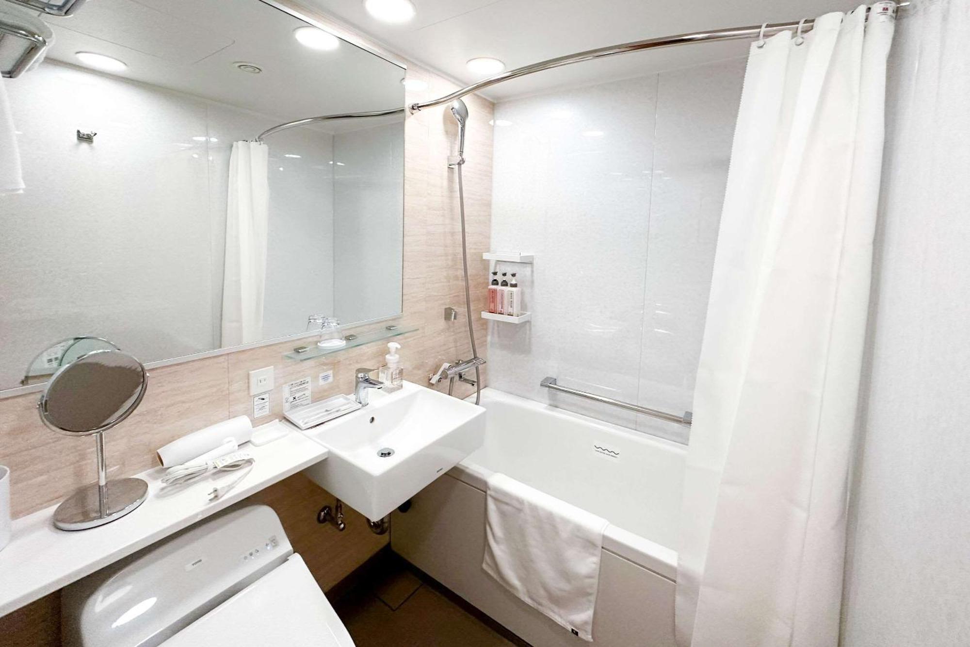 Comfort Hotel Йокаичи Екстериор снимка